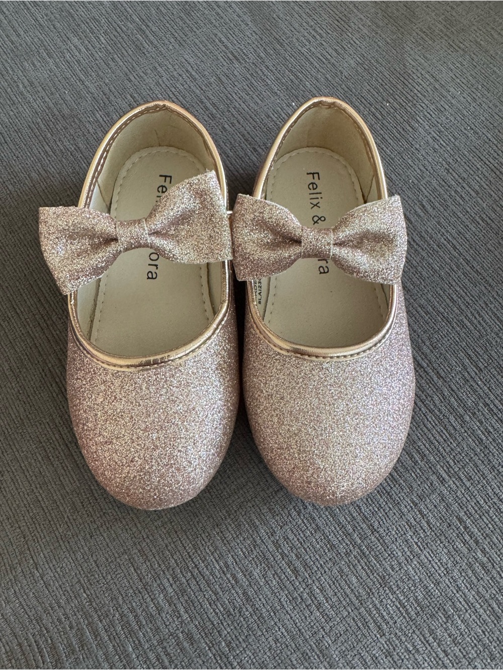 Felix & Flora Girls' Glitter Bow Dress Shoes in Rose Gold